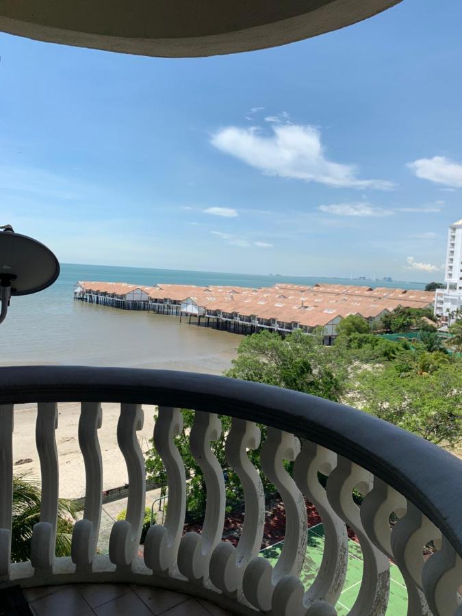 Port Dickson Glory Beach Resort Apartment 5Pax 3Br Exterior foto